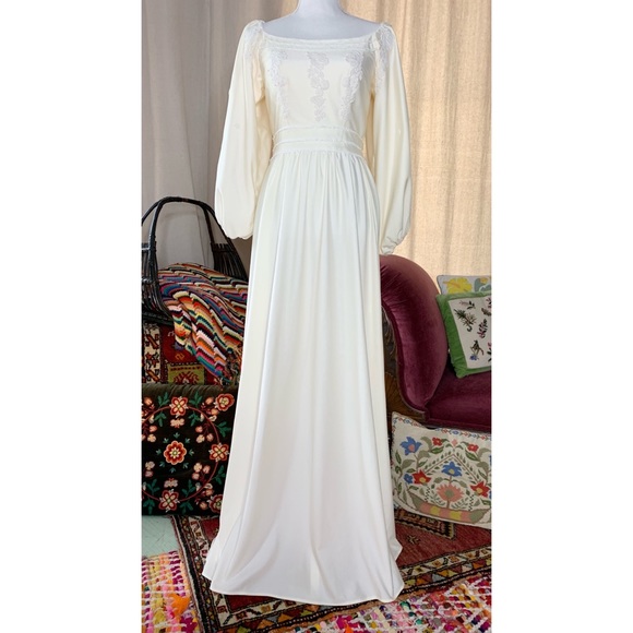70s Polyester Bridal Gown - Picture 15 of 15